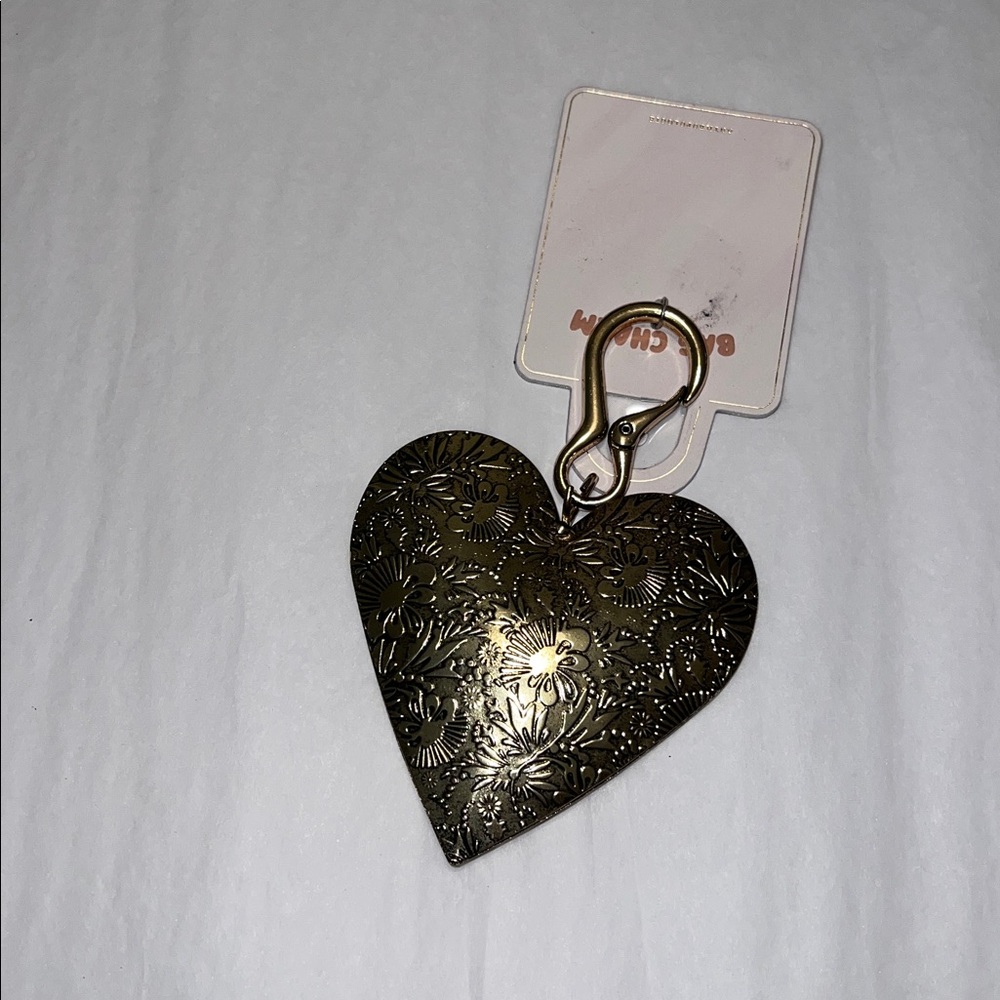 NWTS ANTHRO HEART BAG CHARM - Picture 4 of 6